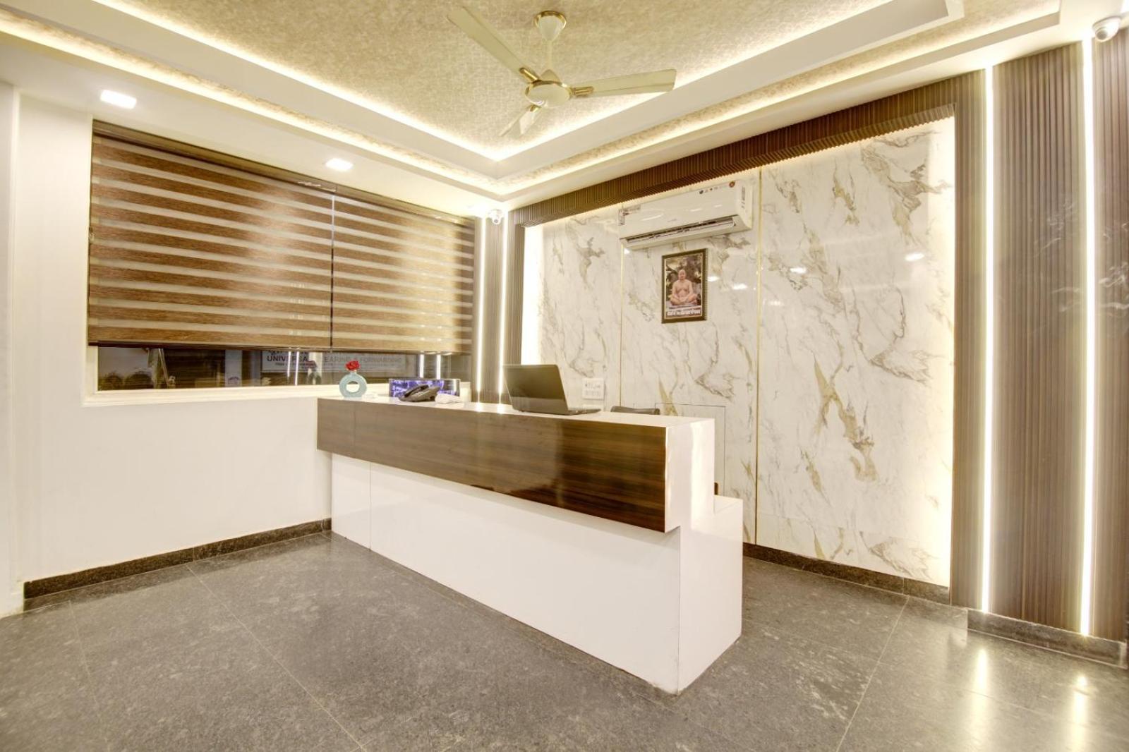 Hotel Devrana Delhi Airport New Delhi Buitenkant foto