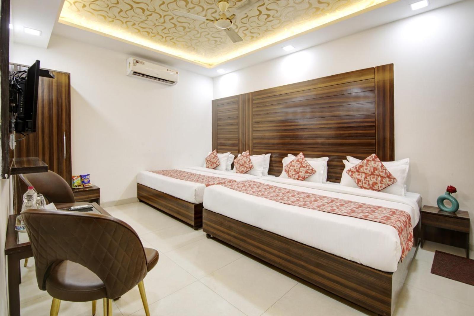 Hotel Devrana Delhi Airport New Delhi Buitenkant foto